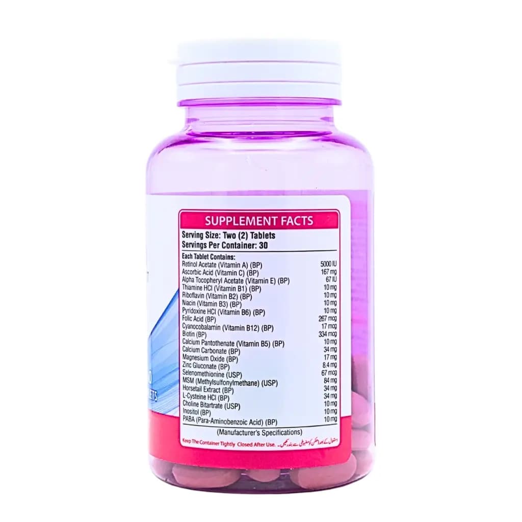 Maxzoom provides 21 essential nutrients that promote hair growth, and strength & enhance its appearance. 