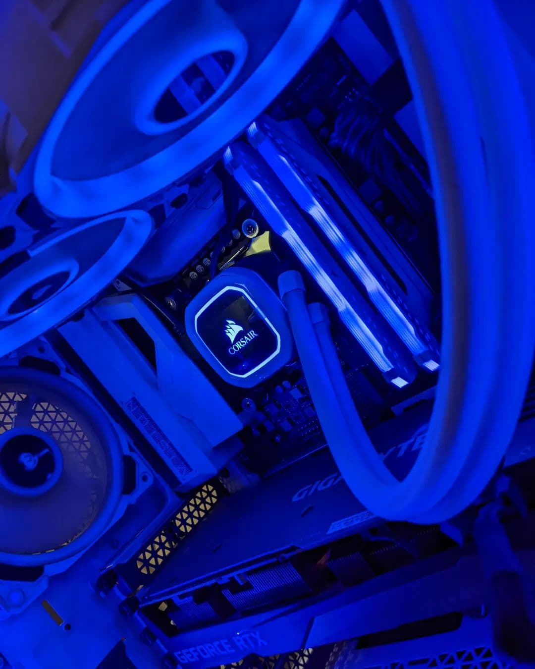 Night Fury i5-12600kf & RTX 3070 Gaming OC.